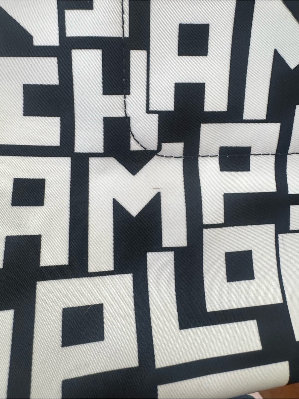 LONGCHAMP Le Pliage Nylon Black & White Graphic Logo Tote with Shoulder Strap - Picture 10 of 11